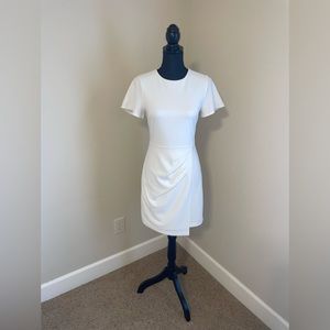 Express white fitting short-sleeve dress.